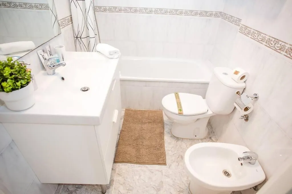 Al46 - Apartamento Moderno Playa Fenals Lloret de Mar Lejlighed