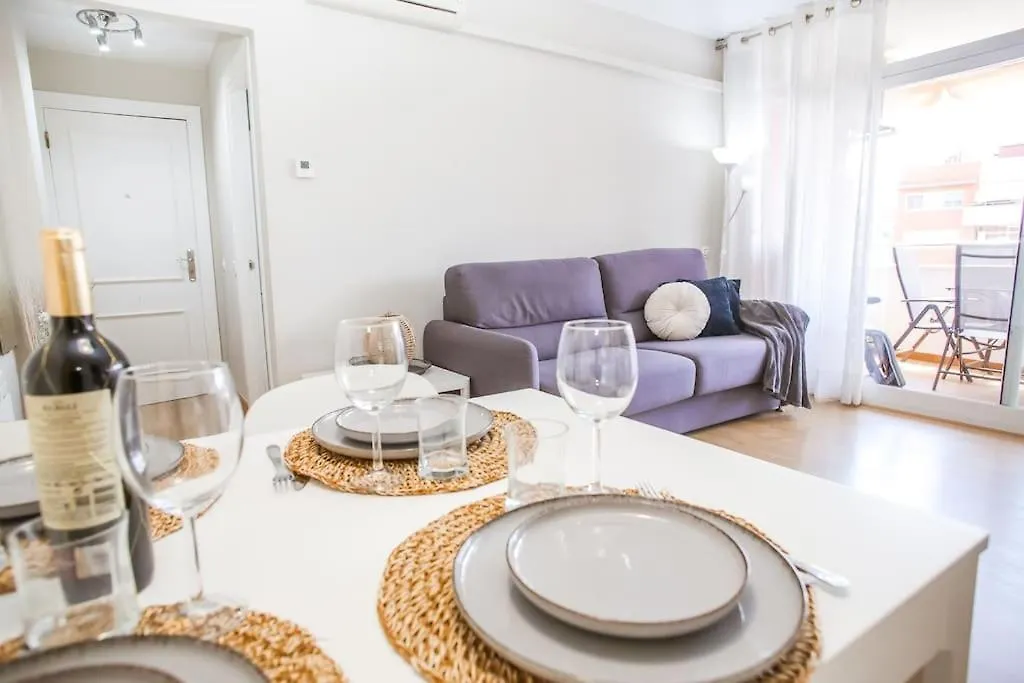 Al46 - Apartamento Moderno Playa Fenals Lloret de Mar